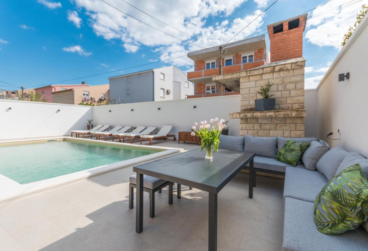 Apartment Pavla With Pool Задар Экстерьер фото